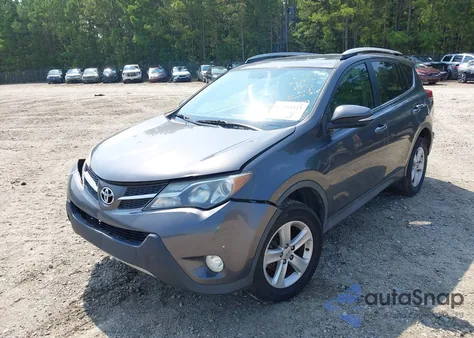 2013 Toyota Rav4 Xle z USA, uszkodzony, nr VIN 2T3RFREV7DW029334
